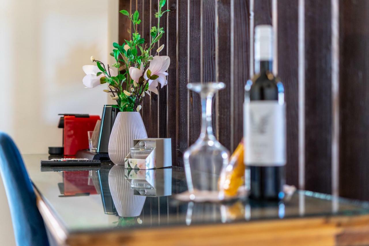 Casa Poli Suites Rhodes City 外观 照片